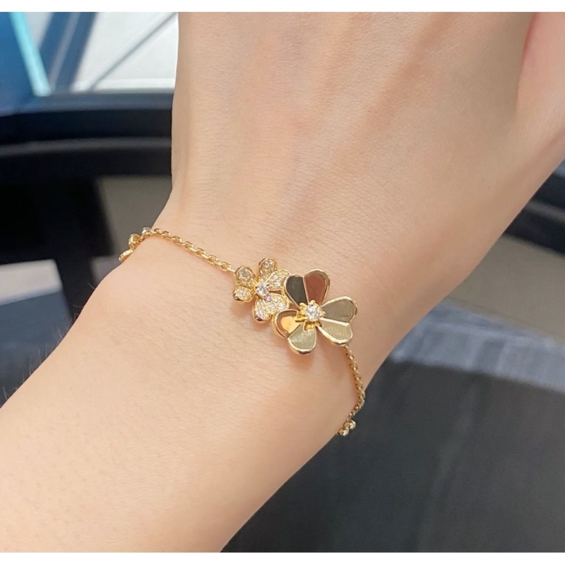 Vca Bracelets